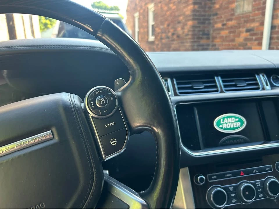 2016 Land Rover Range Rover L405 - Image 9 of 14