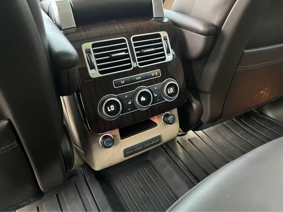 2016 Land Rover Range Rover L405 - Image 14 of 20