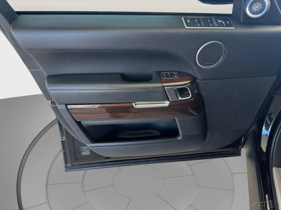2016 Land Rover Range Rover L405 - Image 13 of 21