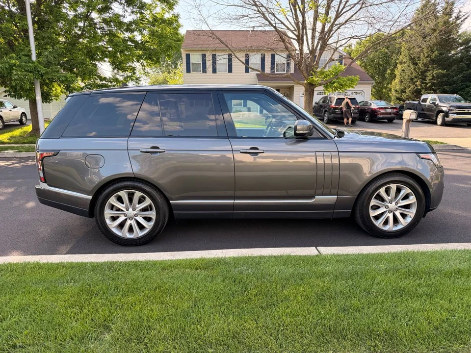 2016 Land Rover Range Rover L405 - Image 4 of 19