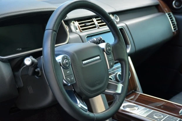 2016 Land Rover Range Rover L405 - Image 5 of 7