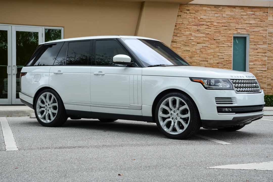 2016 Land Rover Range Rover L405 - Image 7 of 21