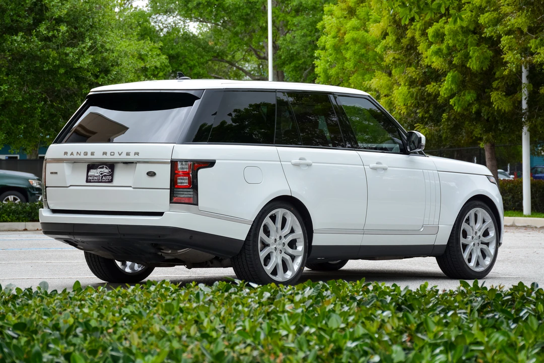 2016 Land Rover Range Rover L405 - Image 13 of 21