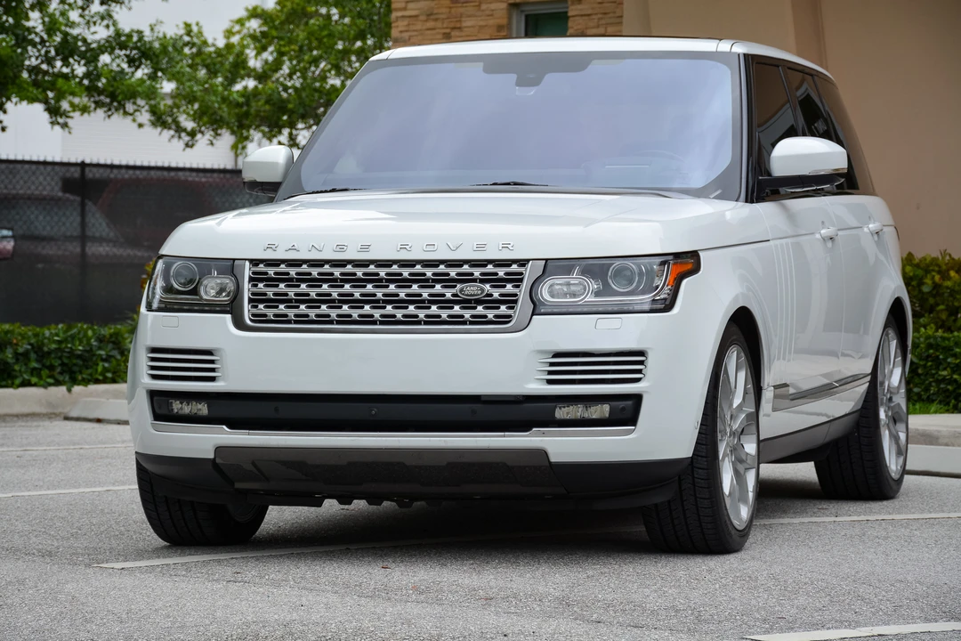 2016 Land Rover Range Rover L405 - Image 3 of 21