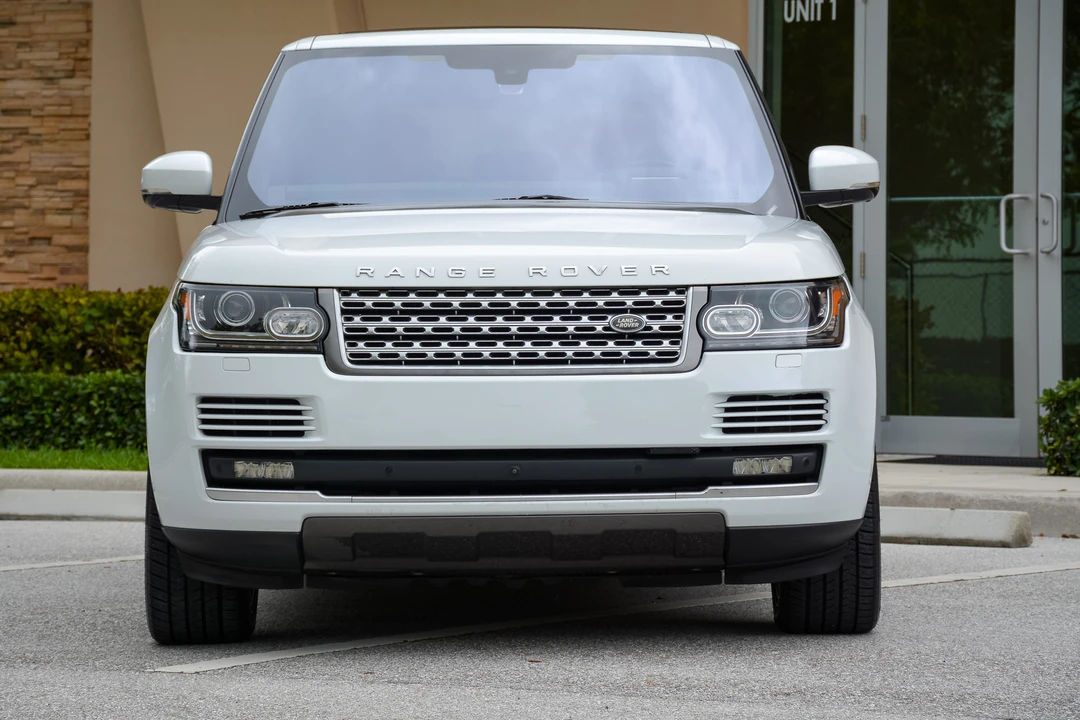 2016 Land Rover Range Rover L405 - Image 4 of 21