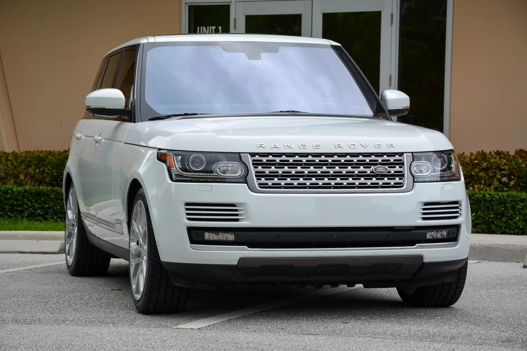 2016 Land Rover Range Rover L405 - Image 5 of 21