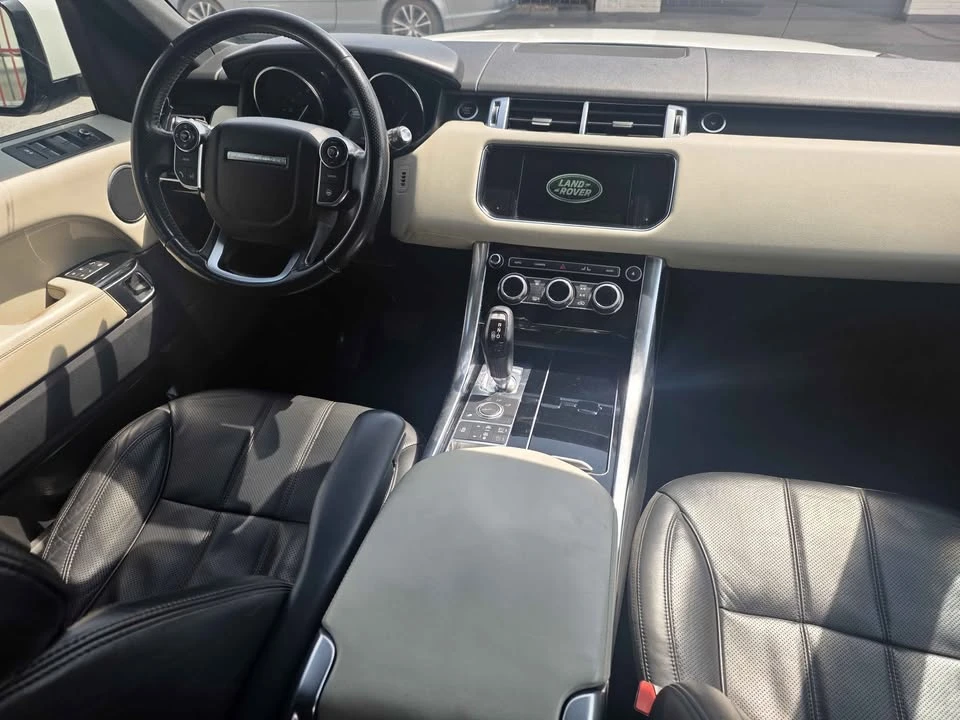 2016 Land Rover Range Rover L405 - Image 14 of 18