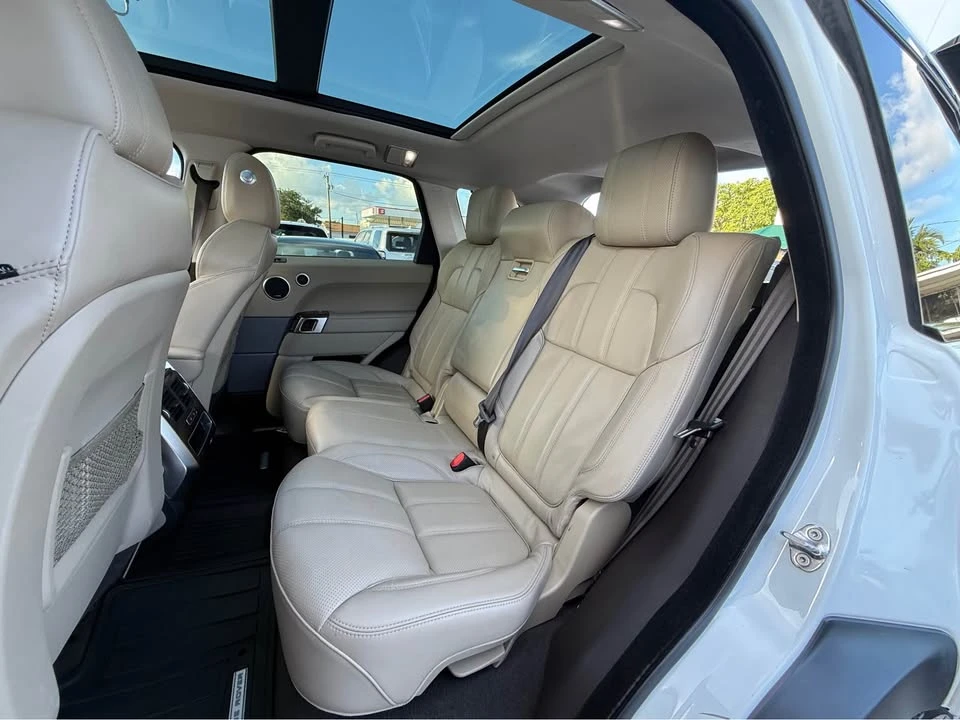 2016 Land Rover Range Rover L405 - Image 17 of 20
