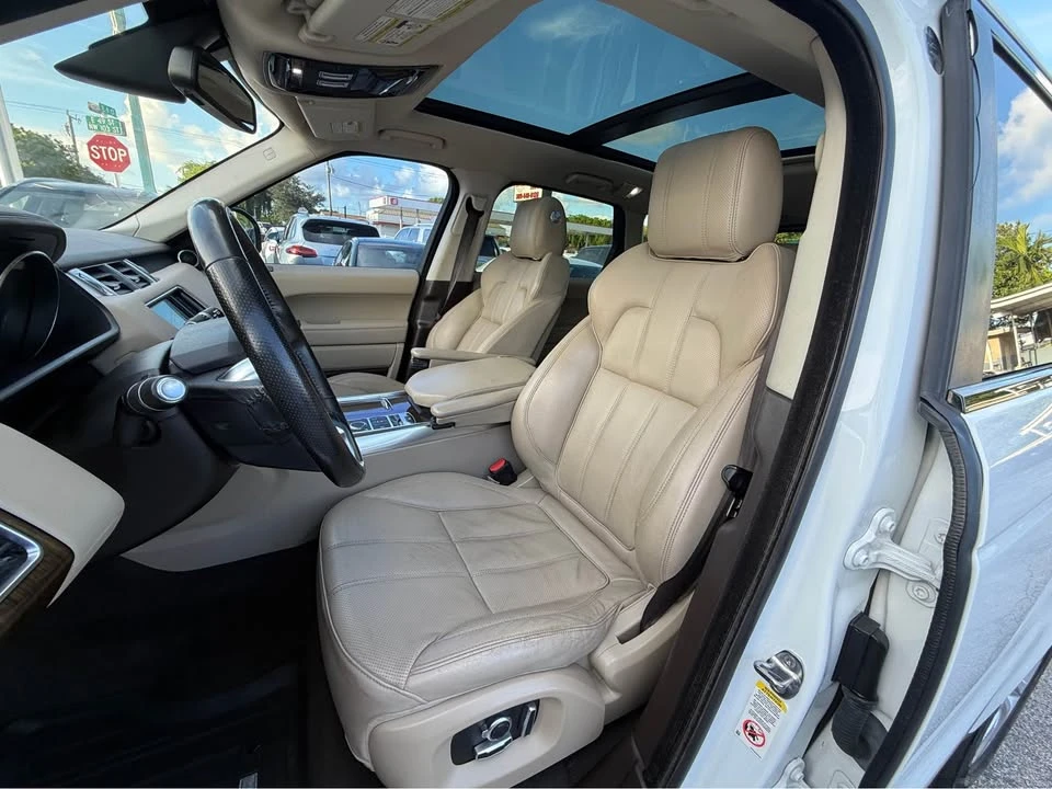 2016 Land Rover Range Rover L405 - Image 10 of 20
