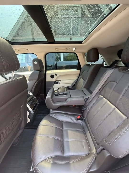 2016 Land Rover Range Rover L405 - Image 12 of 19