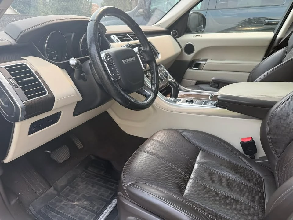2016 Land Rover Range Rover L405 - Image 17 of 19