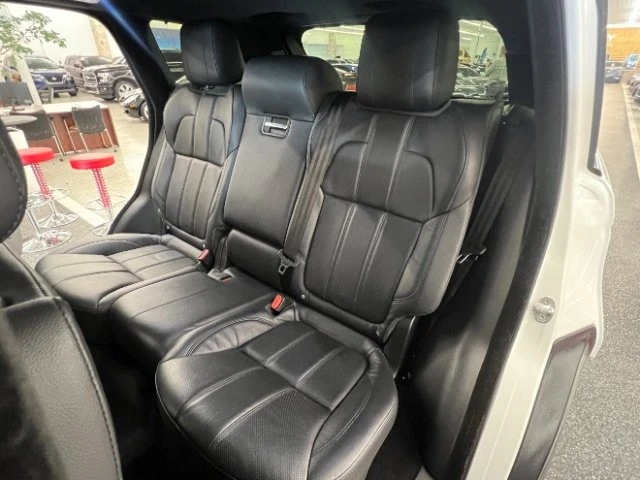 2016 Land Rover Range Rover L405 - Image 8 of 9