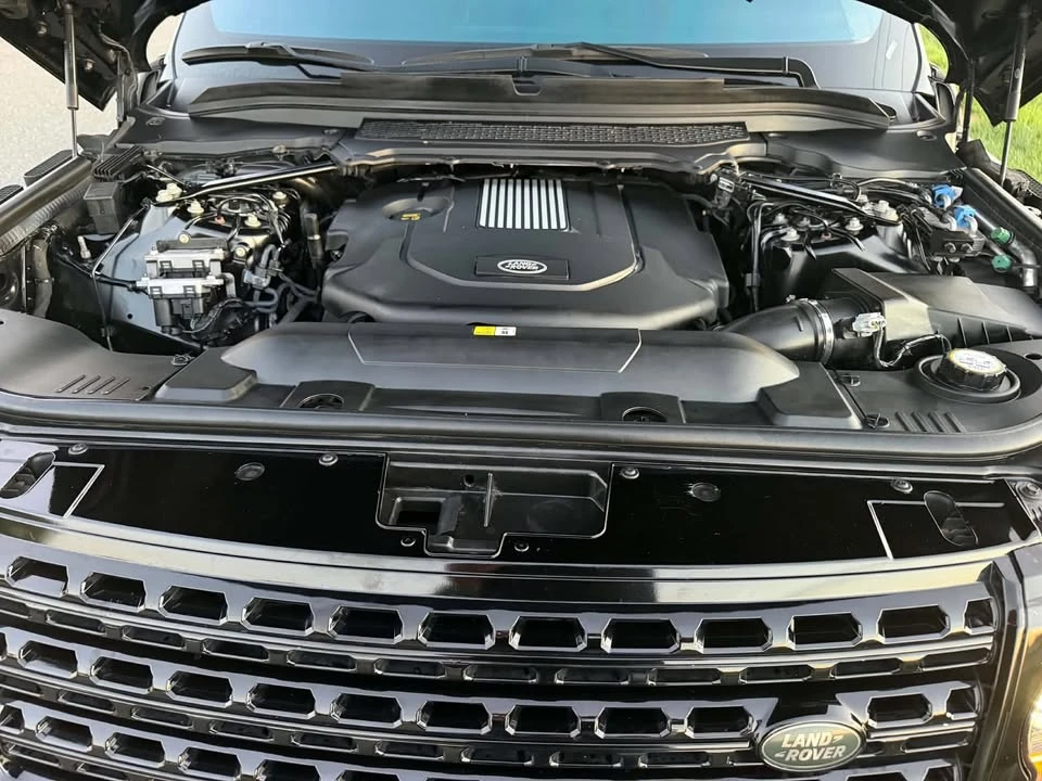 2016 Land Rover Range Rover L405 - Image 8 of 13