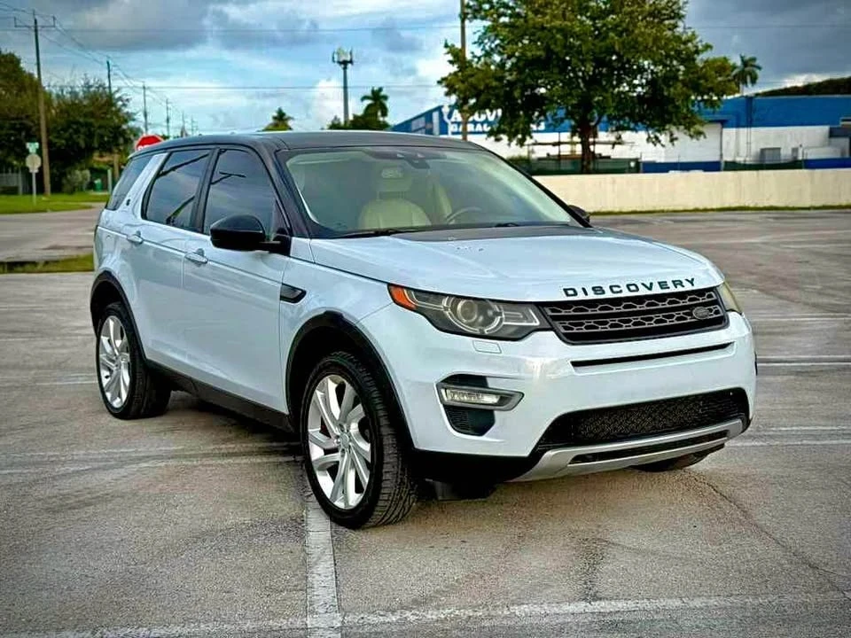 2016 Land Rover Discovery 4th Gen - Image 2 of 15