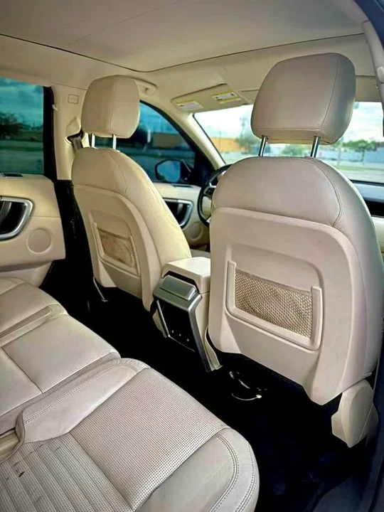 2016 Land Rover Discovery 4th Gen - Image 14 of 15