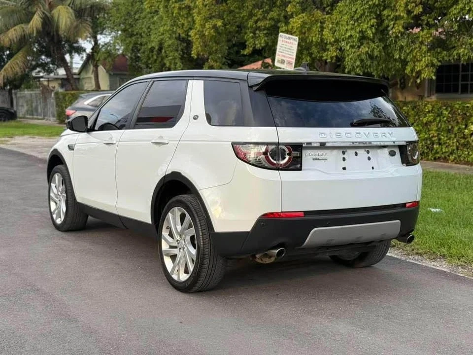 2016 Land Rover Discovery 4th Gen - Image 4 of 17