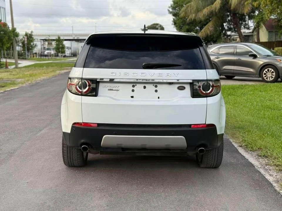 2016 Land Rover Discovery 4th Gen - Image 5 of 17