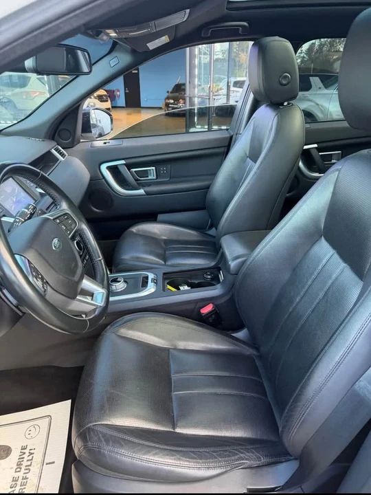 2016 Land Rover Discovery 4th Gen - Image 6 of 10