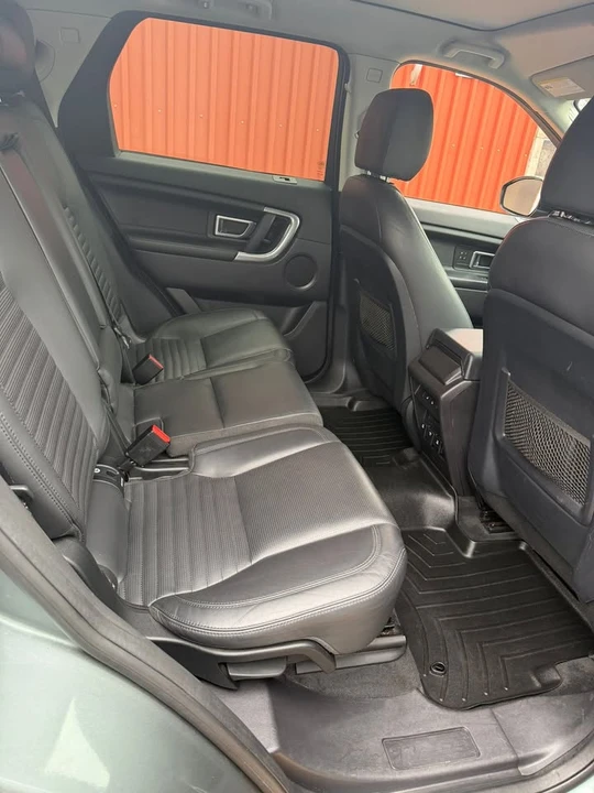 2016 Land Rover Discovery Sport - Image 10 of 13