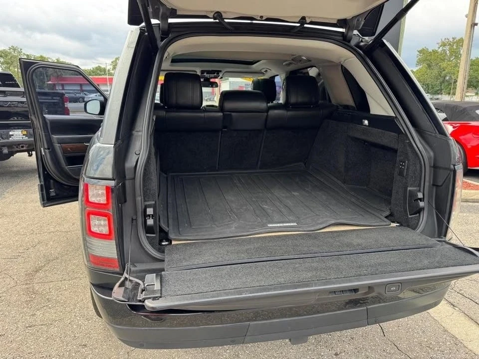 2016 Land Rover Range Rover L405 - Image 9 of 14