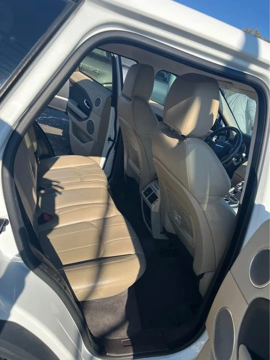 2016 Land Rover Range Rover L405 - Image 9 of 19