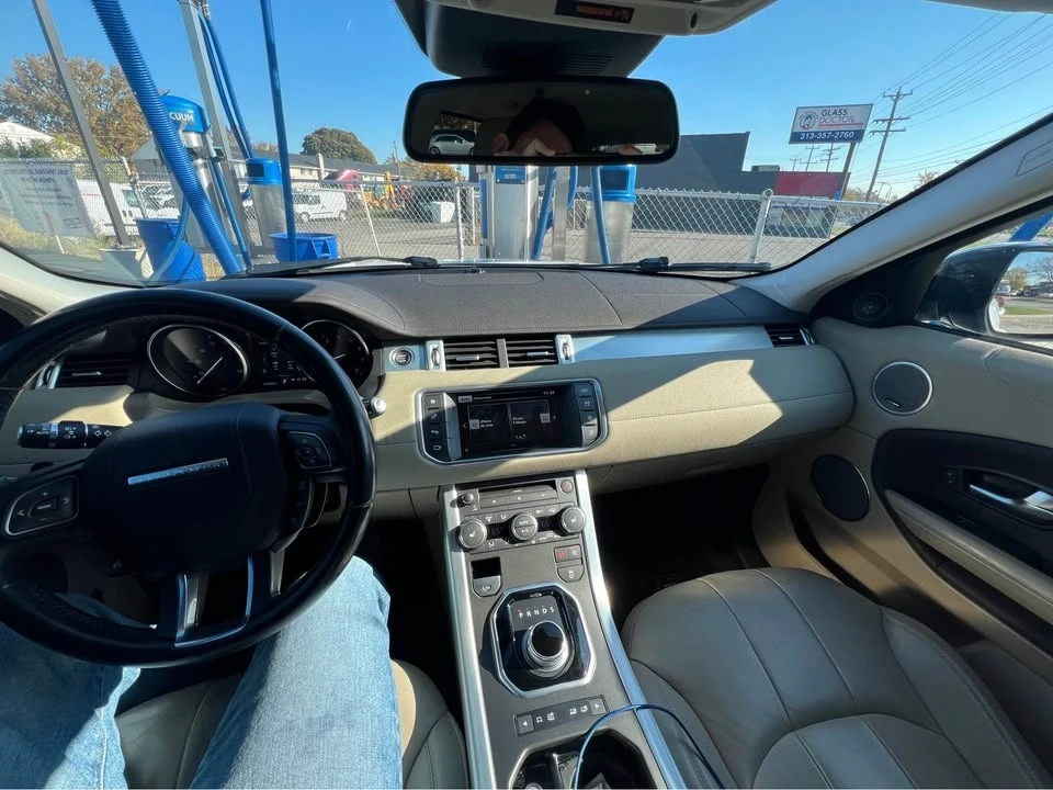 2016 Land Rover Range Rover L405 - Image 14 of 19