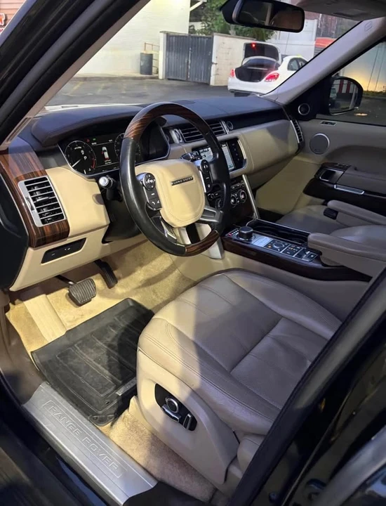2016 Land Rover Range Rover L405 - Image 9 of 11