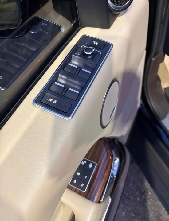 2016 Land Rover Range Rover L405 - Image 8 of 11
