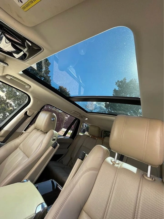 2016 Land Rover Range Rover L405 - Image 12 of 15