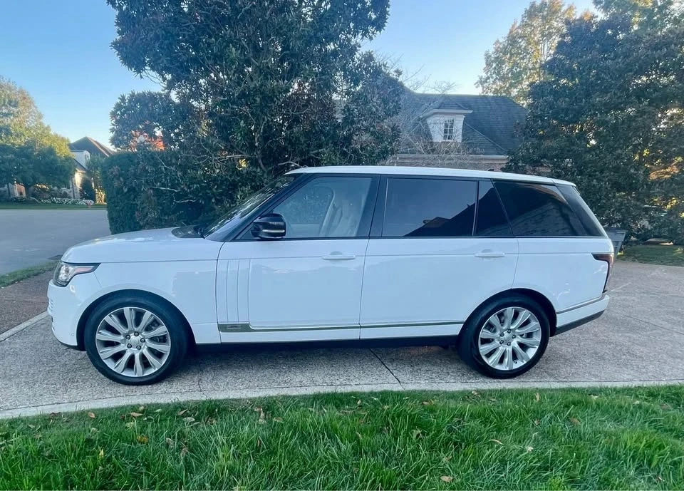 2016 Land Rover Range Rover L405 - Image 11 of 15