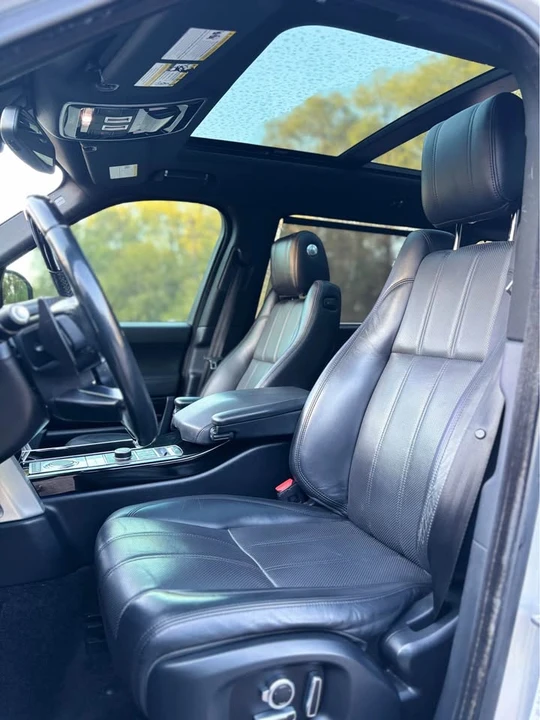 2016 Land Rover Range Rover L405 - Image 9 of 13