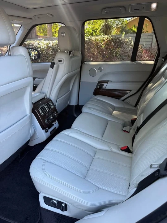 2016 Land Rover Range Rover L405 - Image 11 of 15