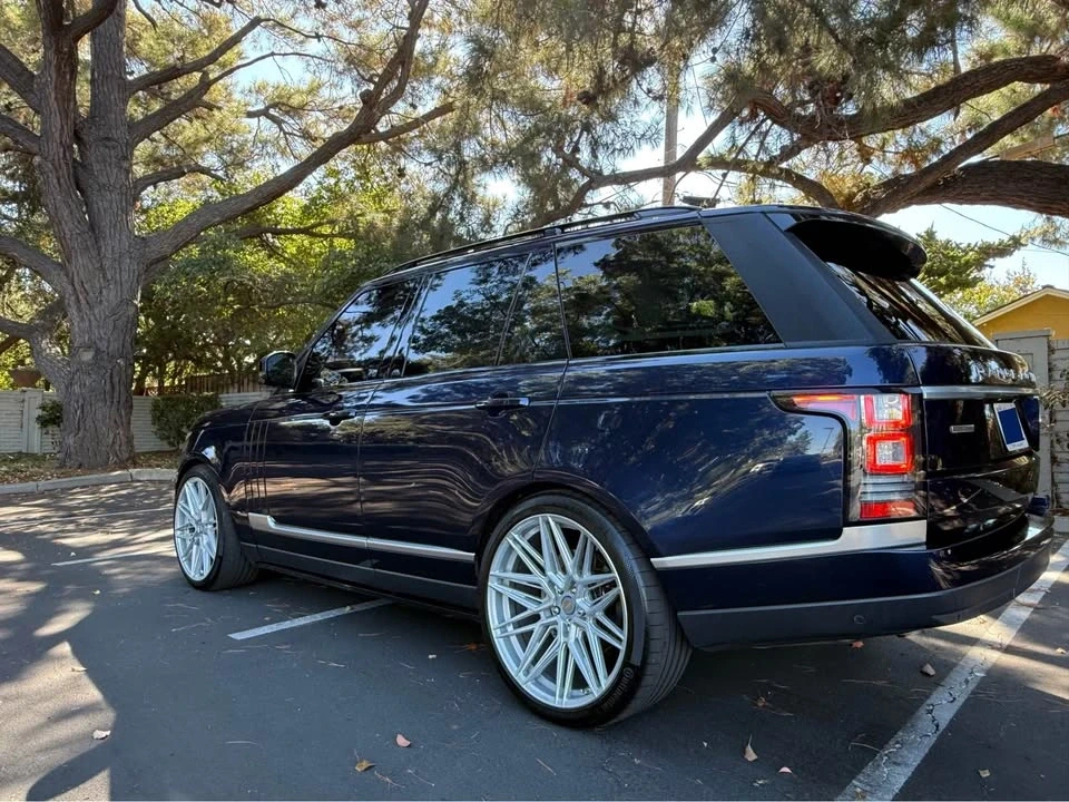 2016 Land Rover Range Rover L405 - Image 9 of 15