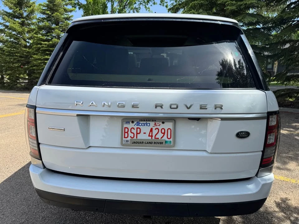 2016 Land Rover Range Rover L405 - Image 4 of 21