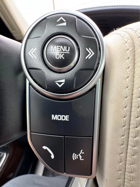 2016 Land Rover Range Rover L405 - Image 12 of 21