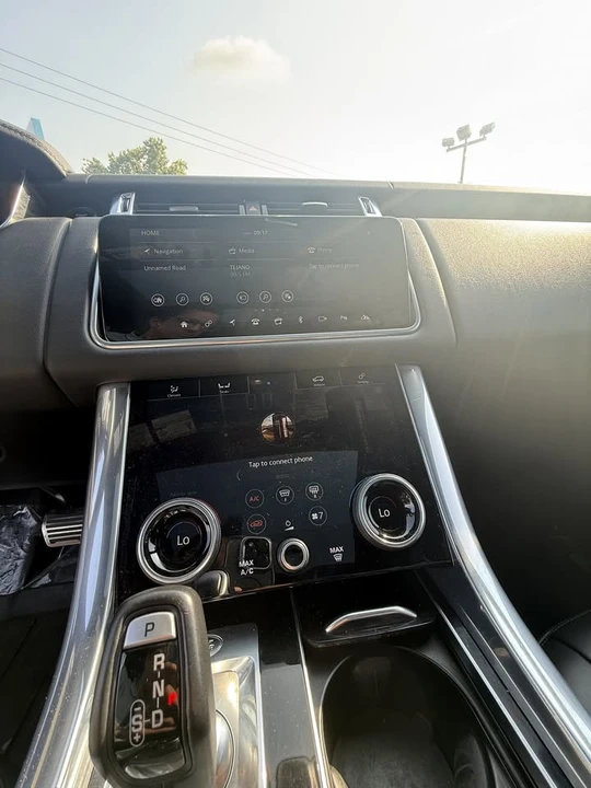 2016 Land Rover Range Rover L405 - Image 17 of 18