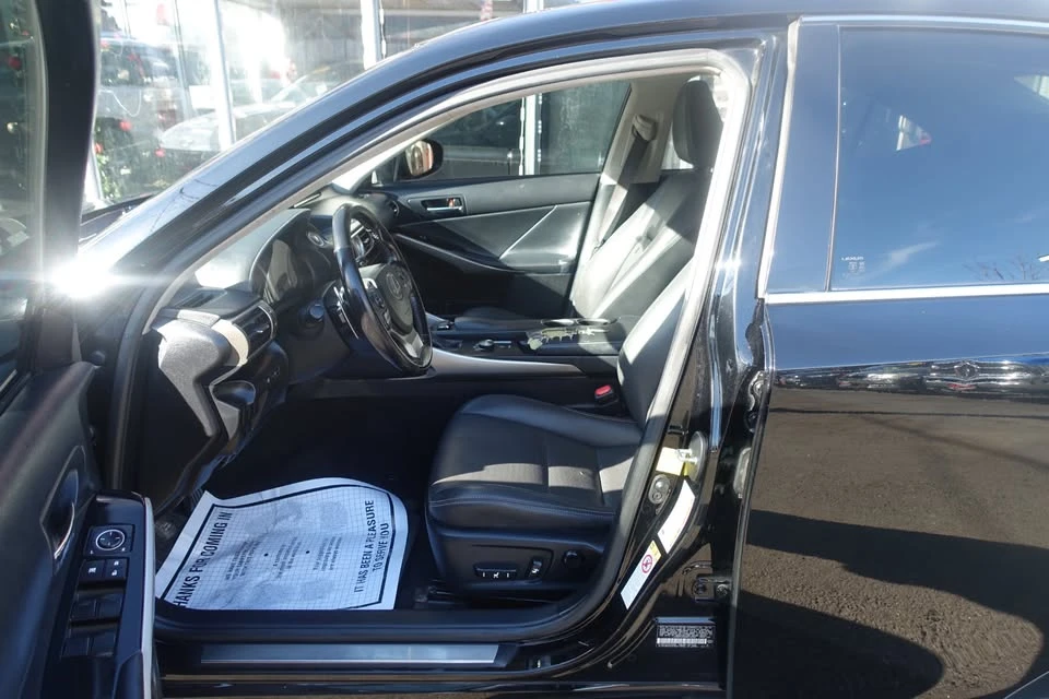 2016 Lexus IS 3rd Gen - Image 8 of 20