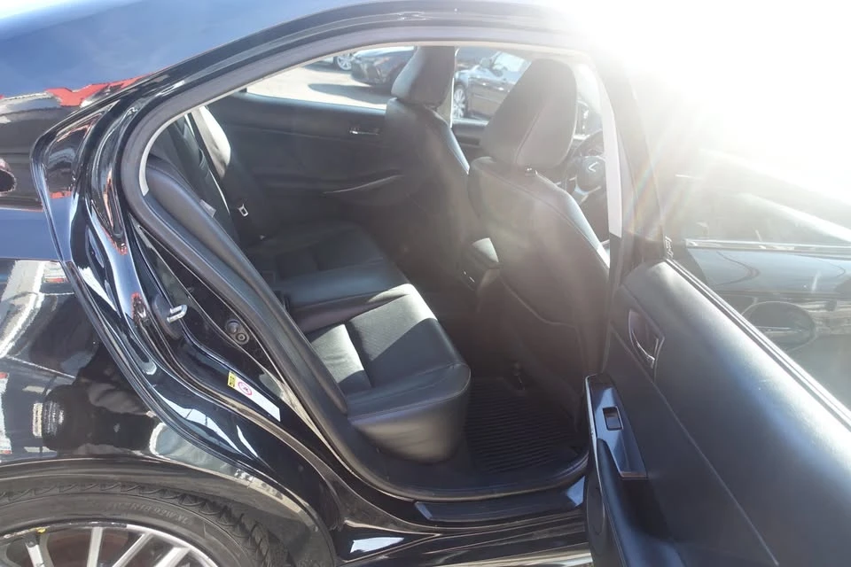 2016 Lexus IS 3rd Gen - Image 15 of 20