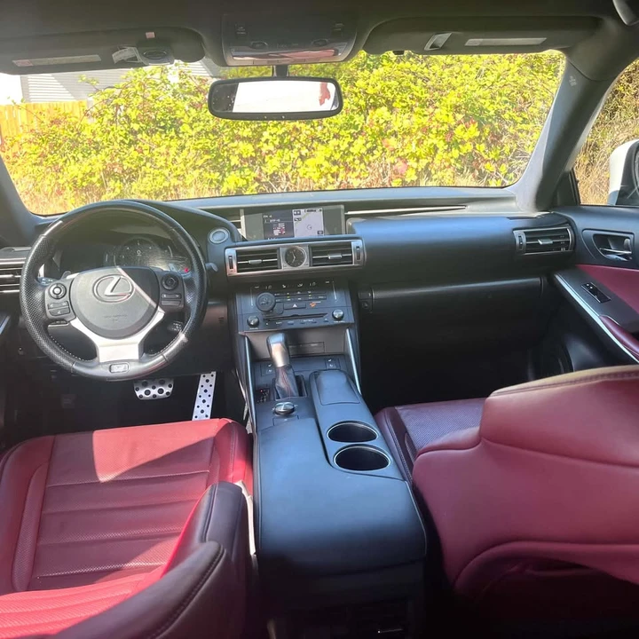 2016 Lexus IS 3rd Gen - Image 11 of 12