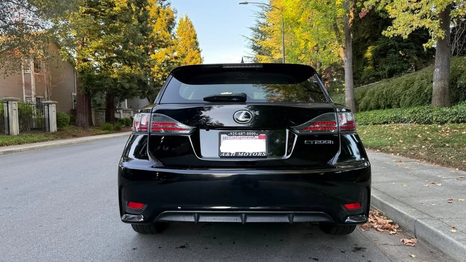 2016 Lexus CT - Image 5 of 14