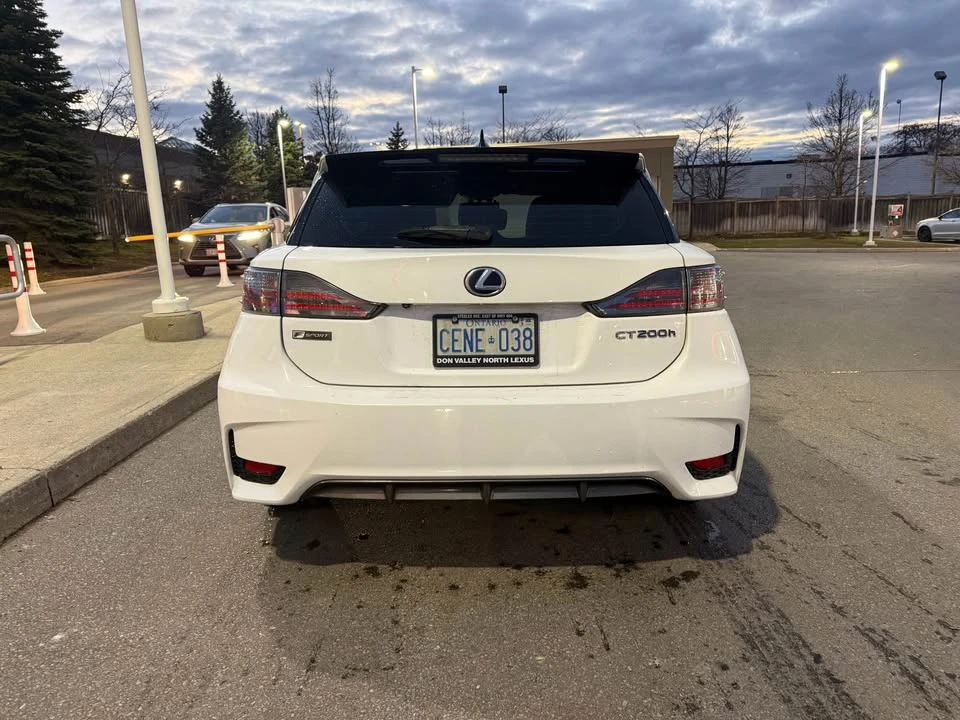 2016 Lexus CT - Image 6 of 10