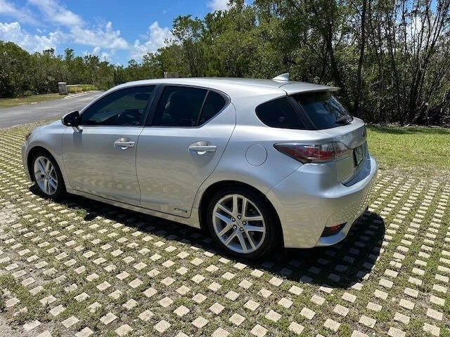 2016 Lexus CT - Image 6 of 21