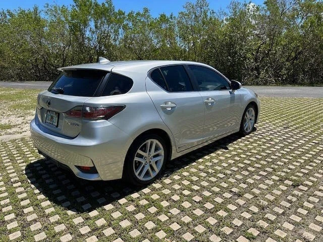 2016 Lexus CT - Image 4 of 21