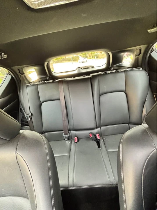 2016 Lexus CT - Image 9 of 13