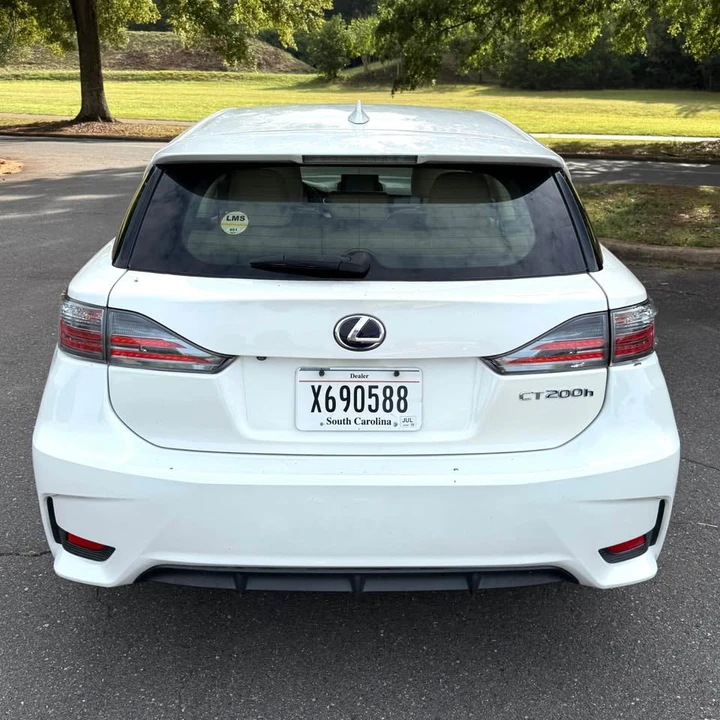 2016 Lexus CT - Image 4 of 19
