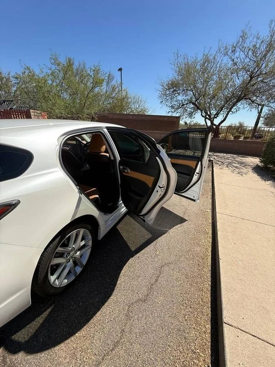 2016 Lexus CT - Image 19 of 19