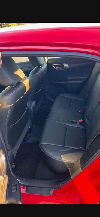 2016 Lexus CT - Image 9 of 10