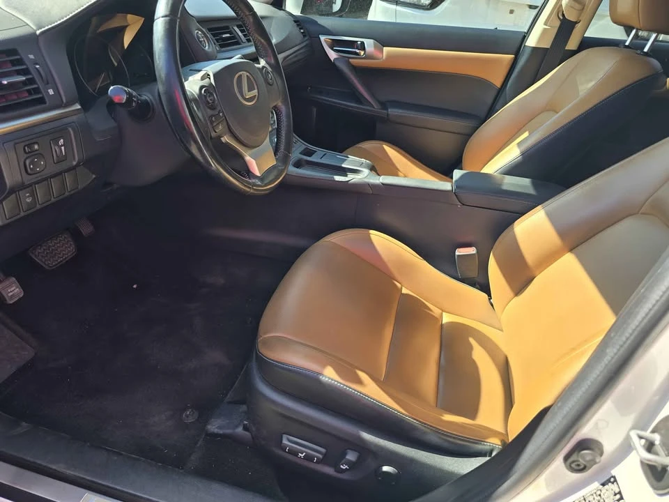 2016 Lexus CT - Image 5 of 12