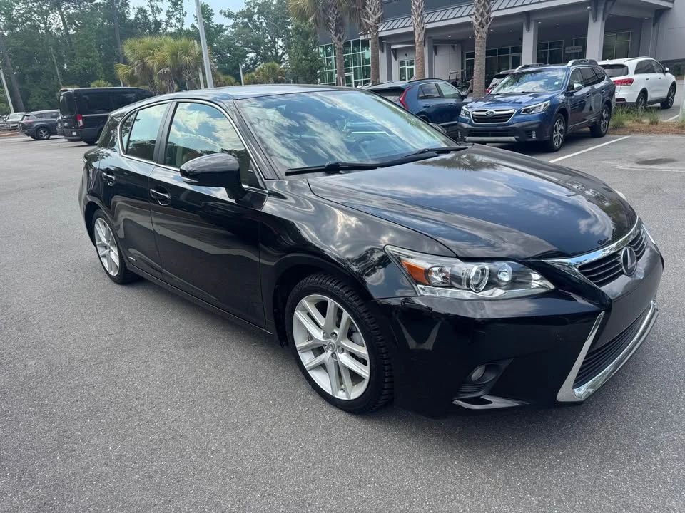 2016 Lexus CT - Image 3 of 11