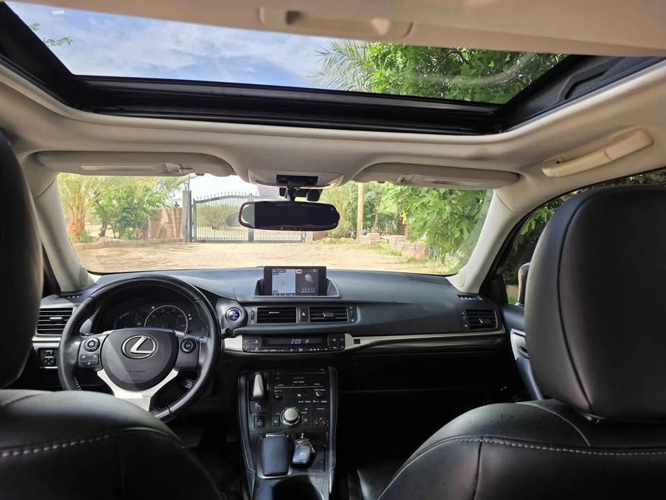 2016 Lexus CT - Image 5 of 19